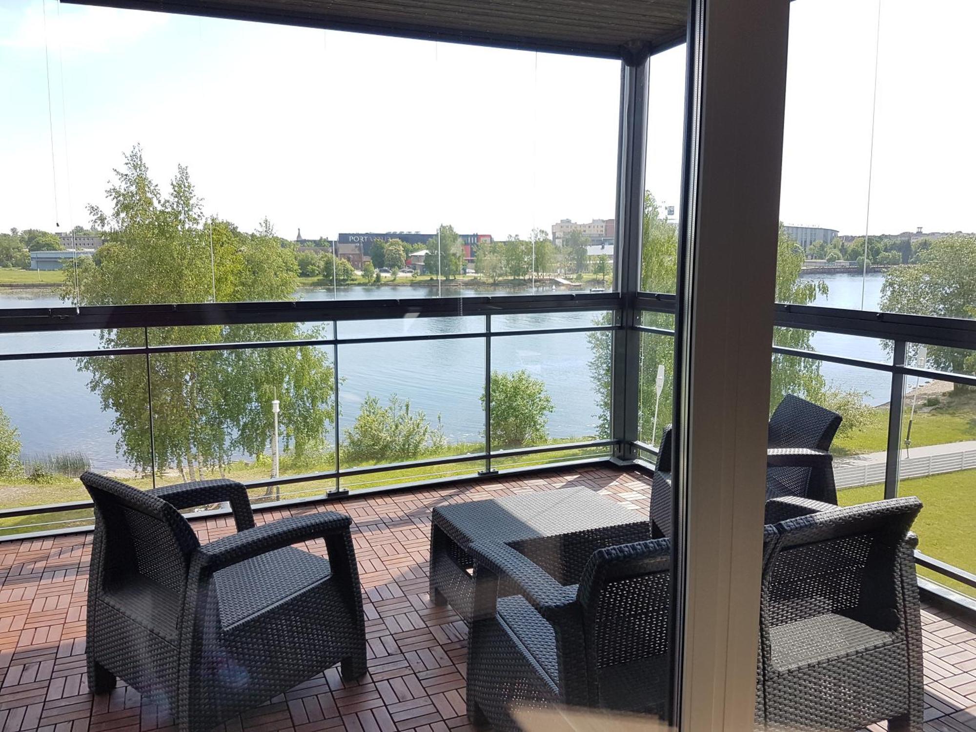 Riverstar Pärnu Buitenkant foto